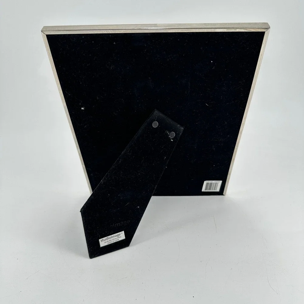 Studio Image Silver Tone Metal Picture Frame with Burgundy Mat for 5x7 Photo